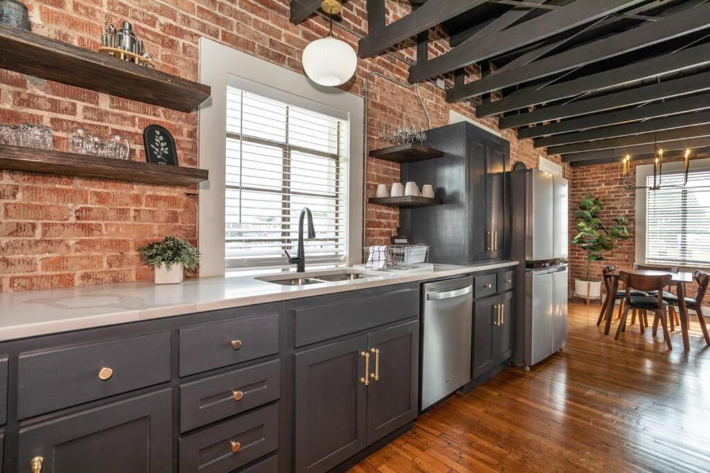 The Loft At 113 - Gateway To The North Texas Hill Country Apartment Muenster Exterior photo